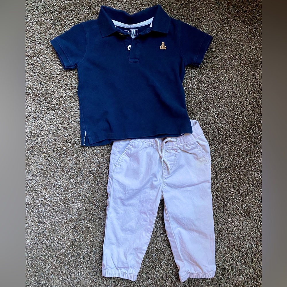 Baby Gap outfit - size 12-18M